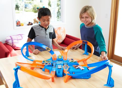 Image of Hot Wheels Track Set with 1:64 Scale Toy Car, 4 Intersections for Crashing, Powered by a Motorized Booster, Criss-Cross Crash Track (Amazon Exclusive) | Playset with 1:64 Scale Toy Car &4 Intersections for Crashing, Powered by a Motorized Booster (Amazon Exclusive)