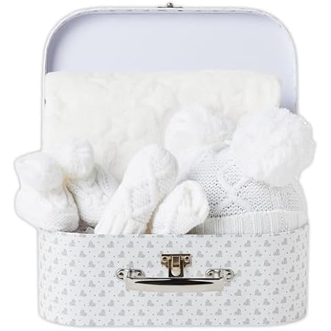 Winter Baby Clothes Gift Set with Accessories Cover