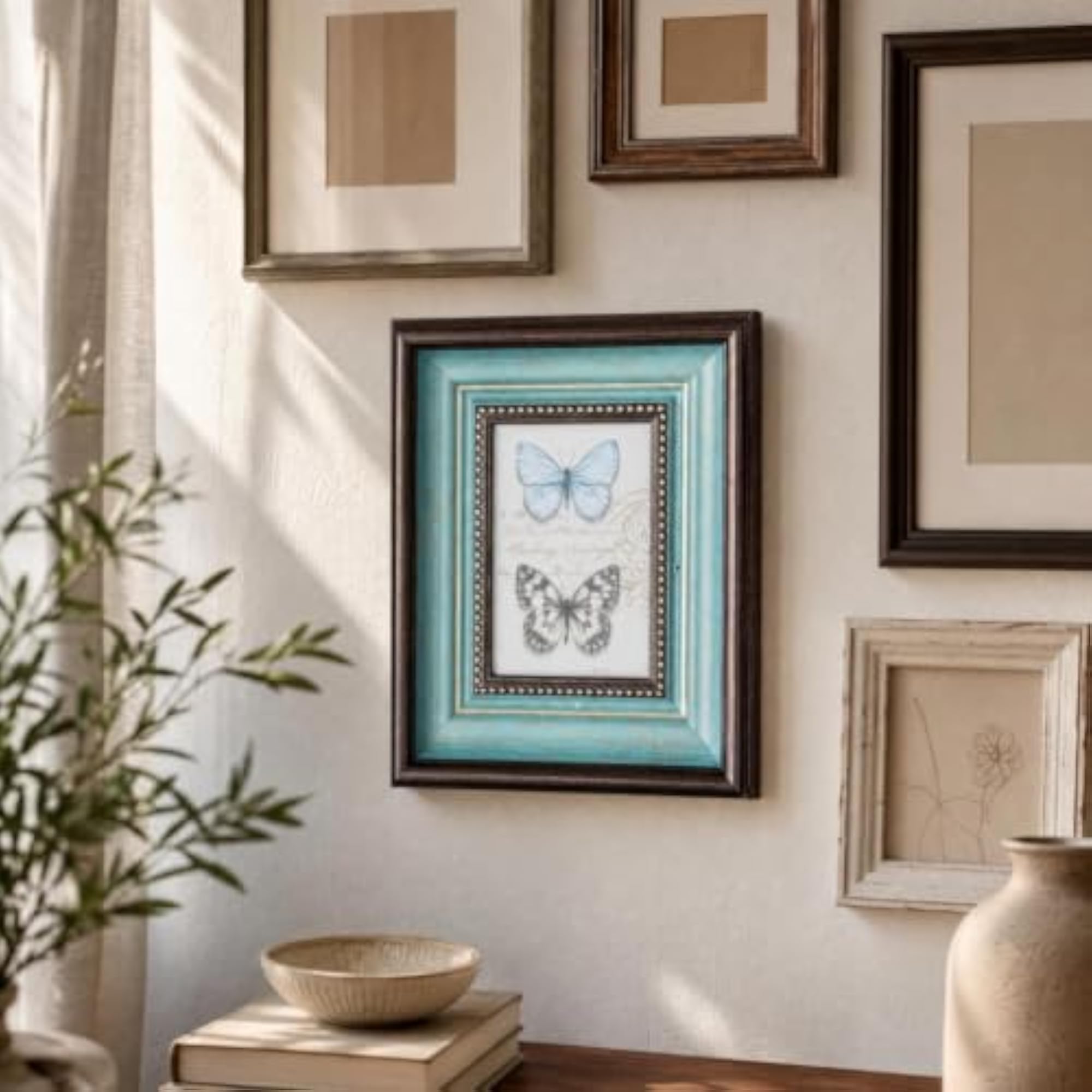 Resin Picture Frame with Beaded Inner Border
