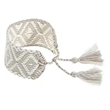 Braccialetti rigidi: il braccialetto con nappe per uomo è per feste, cene festive e altre occasioni, braccialetto rigido intrecciato utile