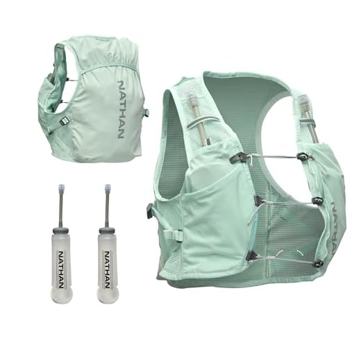 Nathan Women's Pinnacle Hydration Vest
