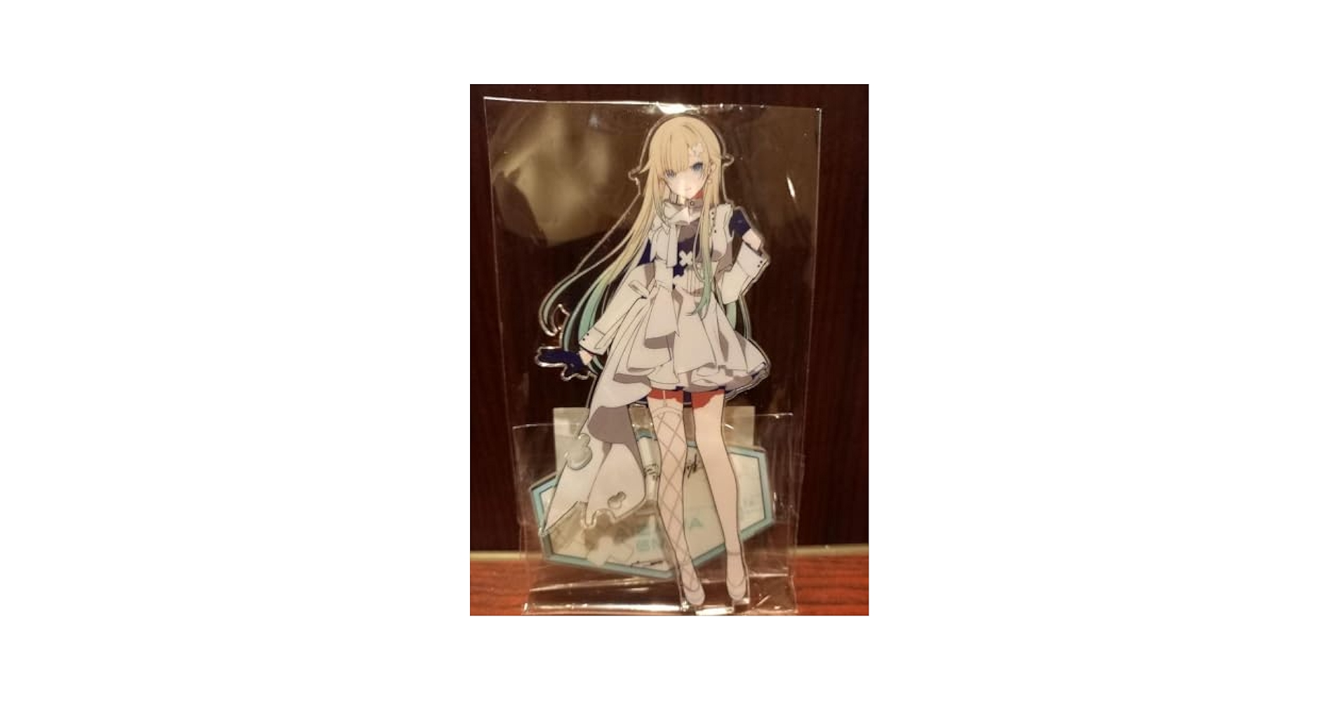 【本日発送】 藍沢エマ TSUTAYA SHIBUYA ぶいすぽ VGGC ② Amazon.co.jp: 藍沢エマ アクリルスタンド ぶいすぽっ 渋谷