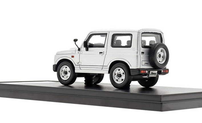タカラトミー スズキ ジムニー ホワイトミニカー スズキ ジムニー (JA11) ホワイト (日本モデル) RHD (ミニカー