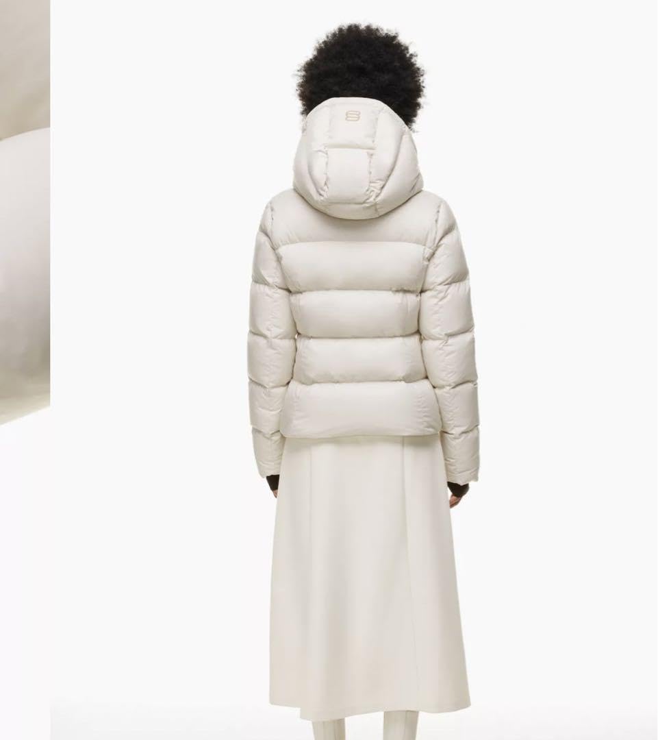 Amazon.co.jp: ARITZIA スーパースナッグパフ™ 限定版 — マットパール 