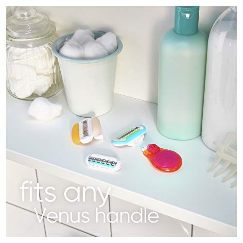 Gillette Venus Mini Extra Smooth Razors for Women, Includes 1 Venus Mini Razor, 1 Razor Blade Refill, 1 Travel Case