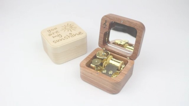 Sinzyo オルゴール 木製ミュージックボックス 記念日 誕生日 プレゼント Amazon | Sinzyoオルゴール You are My Sunshine 木製ミュージック