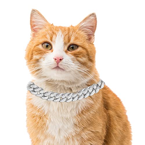 ARTIGIANATO ARTIGIANALE: Il nostro collare per gatti è realizzato a mano da artigiani esperti con oltre 15 anni di esperienza. Con cura e precisione, creano un pezzo unico e affascinante. Il risultato è un accessorio splendido che farà sentire il tuo amico amato e coccolato
