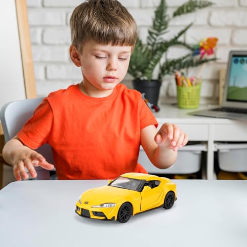 imtfzct 1/36 Toyota Supra Modellauto, Spielzeugauto mit Pull Back Funktion, Türen zum Öffnen, Freizeitspielzeug, Auto Geschenk für Jungen und Mädchen (gelb)