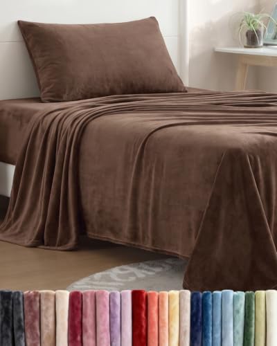 Image of Fleece Sheets Twin XL Size Set - 3-Piece Velvet Flannel Sheet Set - Brown
