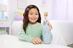 Mattel Disney Princess Poupée Cendrillon dans la mode pétillante avec jupe amovible, bandeau et chaussures, Posable & Collectionnable, inspirée par le film