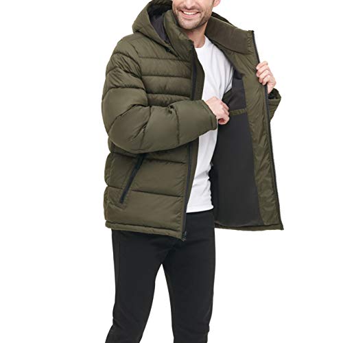 Image of LEVI'S Men's Mid-length Quilted Performance Hoody Puffer Jacket