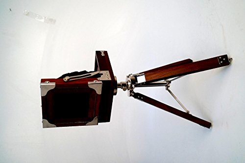 Image of tucasa Vintage Camera Show Piece