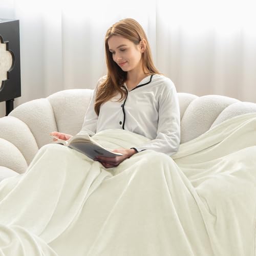 WAVVE Kuscheldecke Flauschig Decke Fleecedecke - Sofadecke 150x200 cm Warm Wohndecke Couchdecke, Creme Decke Weich Sofaüberwurf XL