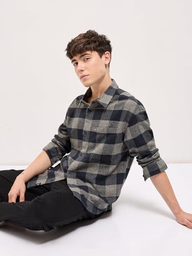 Image of THE BEAR HOUSE Men's Cotton Checked Flannel Overshirt