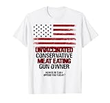 Si eres conservador y amante del triunfo, conservador y comer carne y amante de las armas, esta camiseta es perfecta para ti. Camiseta antigobierno patriotas bandera de Estados Unidos