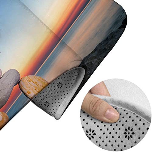 Badezimmerteppich-Set, 3-teilig, Figur von Inukshuk an der Meeresküste gegen den Sonnenuntergang, waschbarer Badeteppich, rutschfest, mit Rückenpolster, Konturteppich und Toilettendeckelbezug – Bild 5