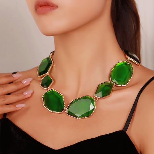 Firstmeet Vintage Resin Rhinestone Necklace Irregularly Shaped Elegant Crystal Collar for Women2