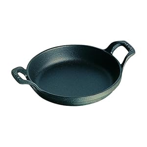 ストウブ(Staub) Two-Handled Pot, ラウンド16cm, Black (Black 19-3911tcx)