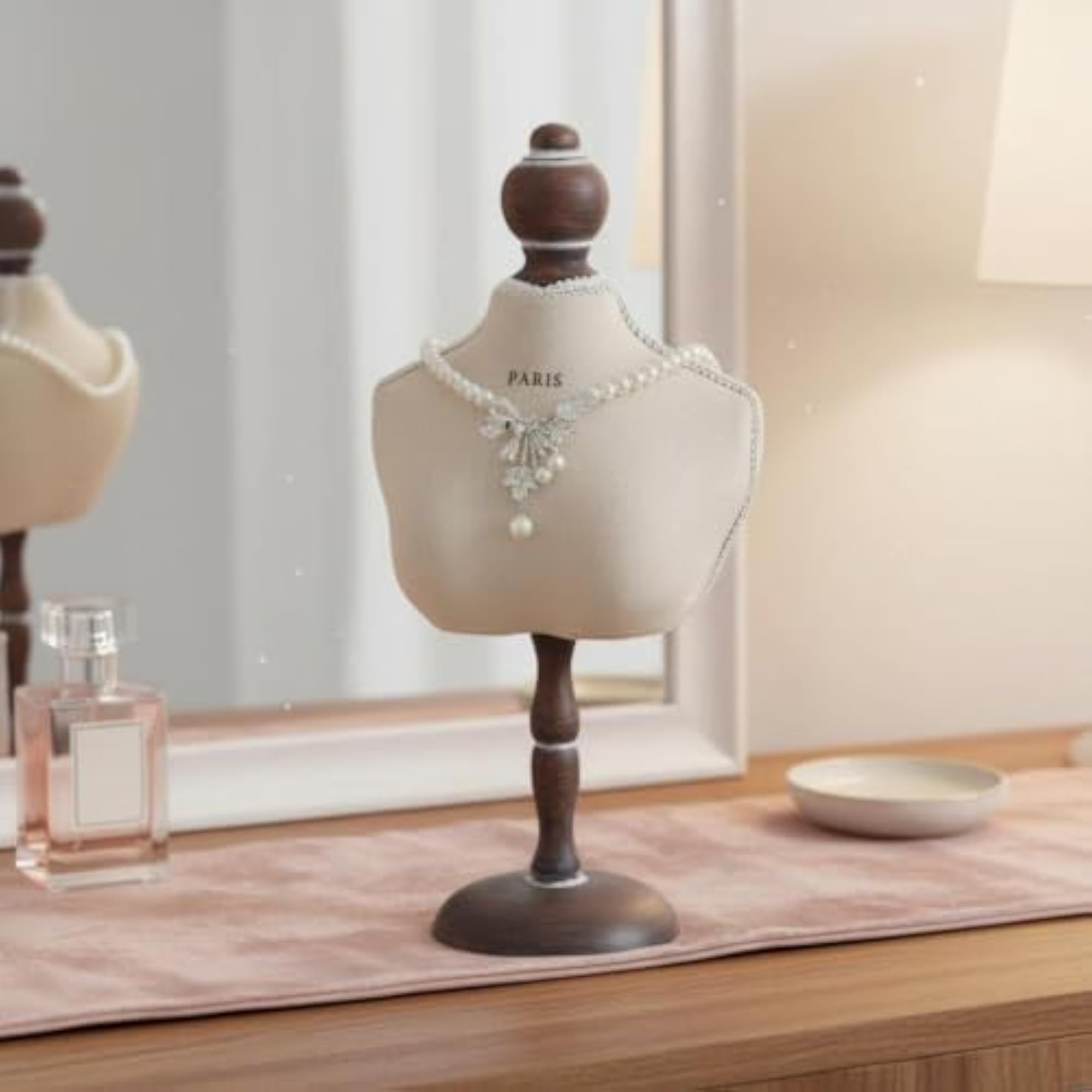 Pearl Necklace Display Stand, Decorative Photo Prop