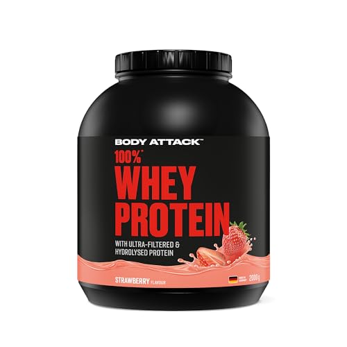 Body Attack 100% Whey Protein Strawberry, 2 kg - Made in Germany - extra cremiges Eiweißpulver mit Hydrolysat und BCAA´s, unterstützt Muskelaufbau und Diäten, für alle Sportler & Athleten