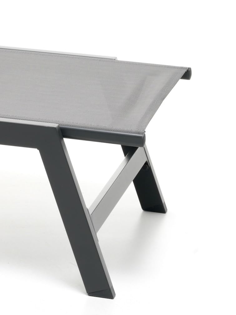 Lettino Prendisole Da Giardino Alamos Pieghevole In Alluminio Verniciato Antracite Con Ruote Posteriori, Impilabile E Regolabile In 5 Posizioni, L 192 x P 60 x H 91 Cm, Seduta In Textilene