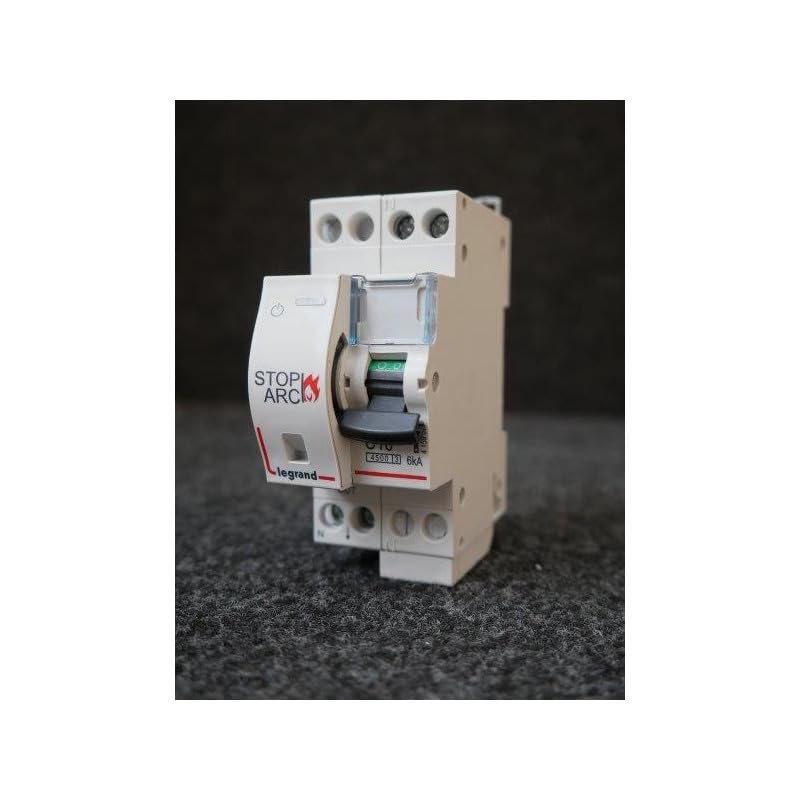 Disjoncteur 1P+N 230V~ 16A - courbe C - 2 modules - vis/vis - DX³ STOP ARC 4500-6kA
