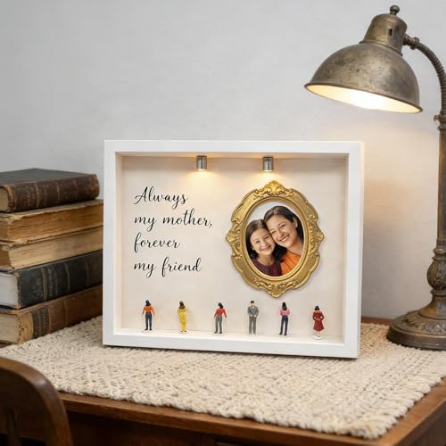 Mini musée DIY avec figurines lumineuses, cadeau anniversaire maman unique