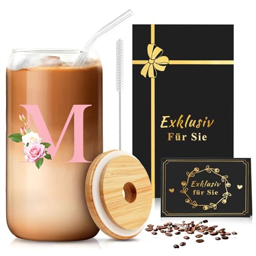 CIGAA Geschenk für Frauen - Becher mit Deckel und Strohhalm, A-Z Buchstaben Personalisiertes Trinkglas zum Geburtstag Weihnachten, Glasbecher mit Reinigungsbürste für Kaffee Bier Cocktails (500ml)