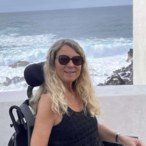 Elisabeth var l&aring;st i smerter: Cannabisolje ga meg et nytt liv