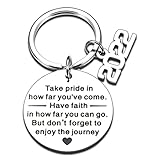 Class of 2022 Graduation Gifts Keychain for Senior 2022 College Medical High School Graduation Gifts for Her Him Inspirational 2022 Grad Gifts for Boys Girls Women Men Master Nurse Mom to Son Daughter