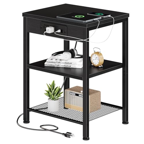 DUMOS 15.7" Small Side Table with Charging Station, End Table