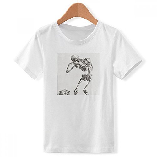 T-shirt blanc squelette garçon pour éviter les vêtements ternes et fragiles