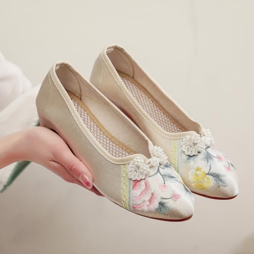 Women's Retro Classic Ballet Flats Shoes Pointed Toe Low Heel Mary Jane Shoes Handmade Floral Embroidered Shoes for Women Cheongsam Shoes2