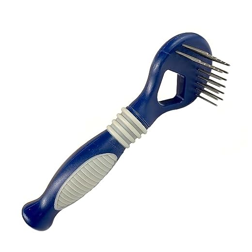 Four Paws Magic Coat Professional Series Grooming Brushes for Dogs & Cats l Trimmers, Nail Clippers, & Brushes Dog & Cat
