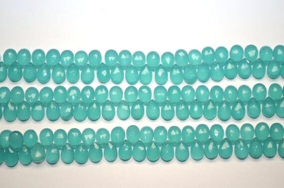 Perles briolettes aqua calibrées 7x10mm en quartz sans défaut de taille