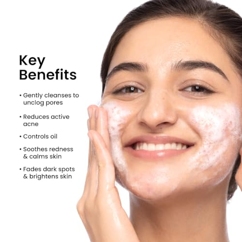 Image of Foxtale Oil & Acne Control Face Wash | 2% Salicylic Acid + Niacinamide + Cica + Hyaluronic Acid | Fights Acne, Controls Oil & Soothes Skin | For Oily, Acne & Combination Skin | For Men & Women | 50ml