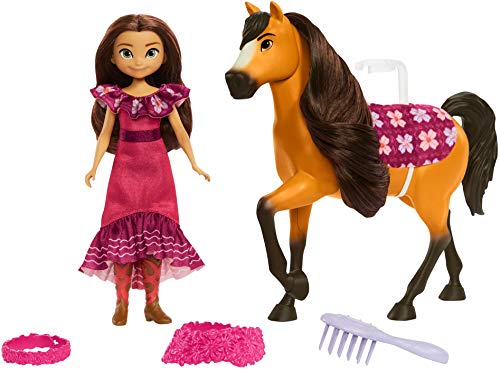 Dreamworks Spirit GXF63 - "Spirit - frei und ungezähmt" Miradero Festivalstand Lucky Puppe (18 cm) und Pferd Spirit (20cm) mit langer Mähne und Zubehör, tolles Geschenk für Kinder ab 3 Jahren – Bild 6