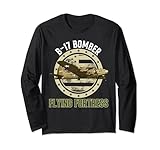 Vintage WW2 Aircraft Flying Fortress B-17 Bomber