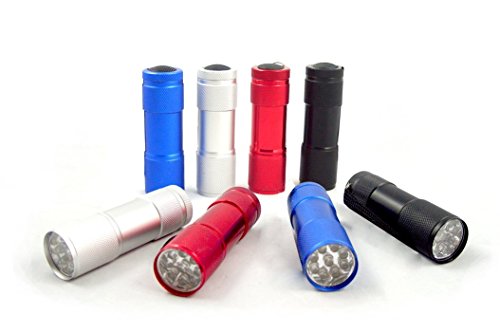 Maxworks 8 Piece 30204 Nine LED Aluminum Flashlights