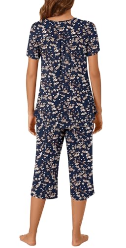 Image of Womens Summer Pajama Sets 2 Piece Short Sleeve Top and Capri Pants Plus Size Ladies Lounge Pjs Sets with Pockets