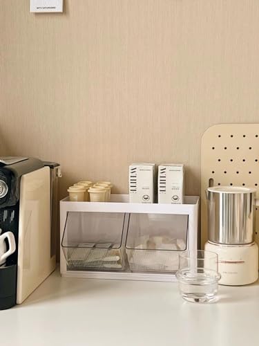 KUMORIJP コーヒー調味料オーガナイザー 食器棚 卓上食器棚 アクリル扉 キッチン収納棚 扉付 防塵 カップボード 上置き コーヒー調味料キャディカップ収納ホルダー キッチン雑貨 収納 おしゃれ 北欧 (ホワイト, コーヒー調味料オーガナイザー)