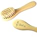 Baby Haarbürste personalisiert mit Name + Motiv - Babybürste aus Holz + Ziegenhaare = extra weich für Babys Haare, Baby Bürste Zubehör, Erstlingsausstattung, neugeborenen Geschenk