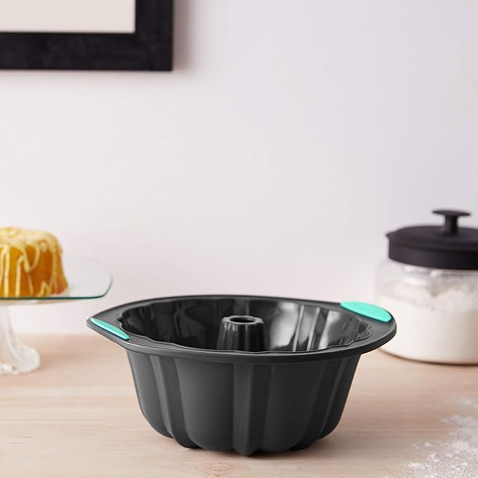 Food-Grade Silicone Hollow Tube Cake Mold, Heat Resistant Non-Stick Pan with Easy Release, Perfect for Homemade Chiffon, Angel Food & Sponge Cake Baking