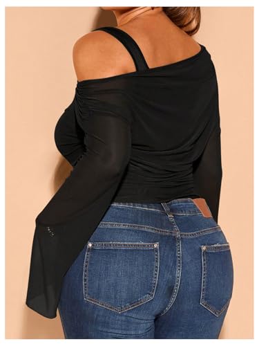 WDIRARA Women's Plus Size 2 in 1 Off Shoulder T Shirt Ruched Sheer Bell Long Sleeve Tee2