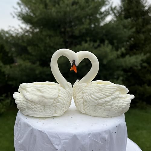 Handmade Bride or Groom Fondant Swan with Intricate Feathers (Single Piece) – 3