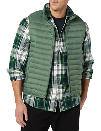 Image of Amazon Essentials Men's Lightweight Water-Resistant Packable Puffer Vest