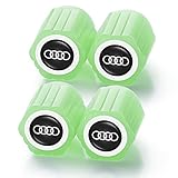 Matériaux : le couvercle du bouchon d'air des pneus de voiture est fabriqué en silicone fluorescent, absorbant la lumière du soleil pendant la journée et brillant la nuit. Il gardera la poussière de vos pneus de voiture. Remplacez-les une fois pour toutes par ces bouchons de valve de pneu de voiture. Excellent accessoire décoratif accrocheur pour votre voiture.