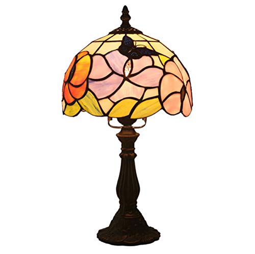 Lampe de table style vitrail vintage un cadeau idéal pour embellir un intérieur