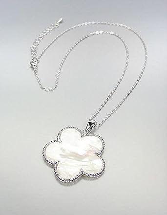 Pearl Shell CLOVER FLOWER Necklace 