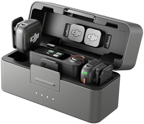 DJI Mic 3 (2 TX + 1 RX + oplaadbehuizing), draadloze microfoon voor iPhone/camera/Android, ultralicht, adaptieve versterkingsbesturing voor evenwichtig volume, 28 uur gebruik, vlog : Amazon.com.be: Muziekinstrumenten